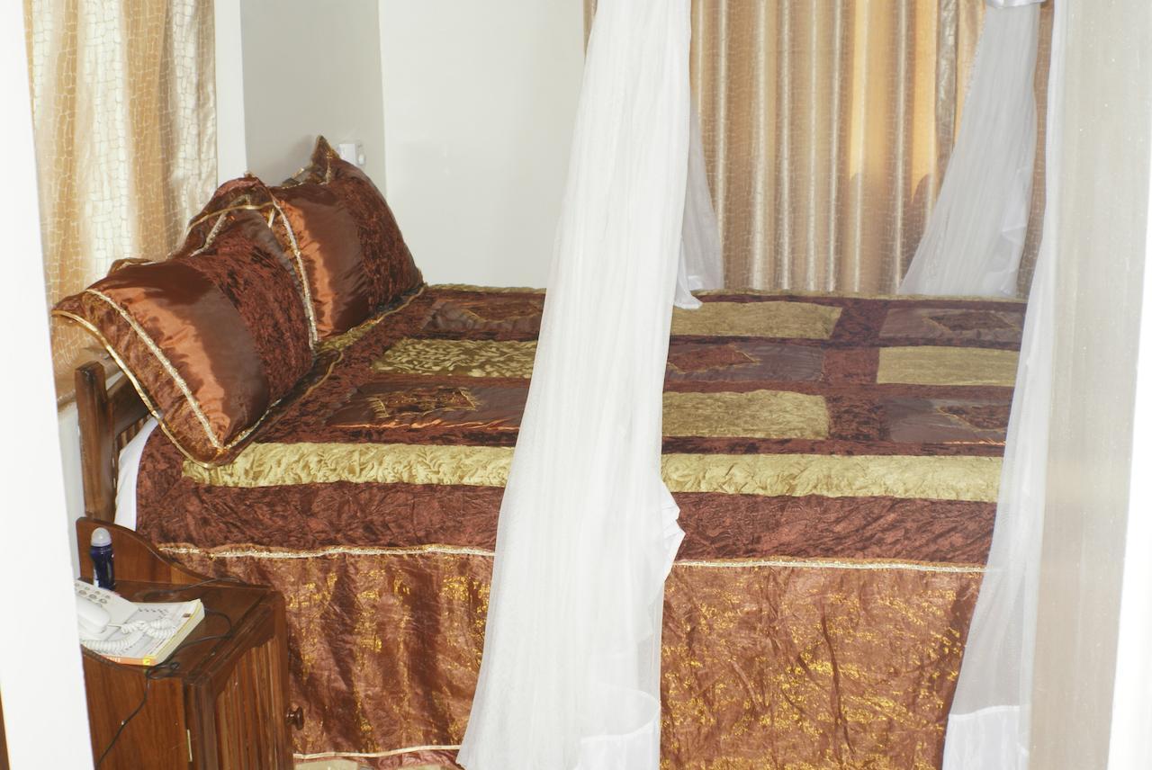 Briston Hotel Arusha Kamer foto